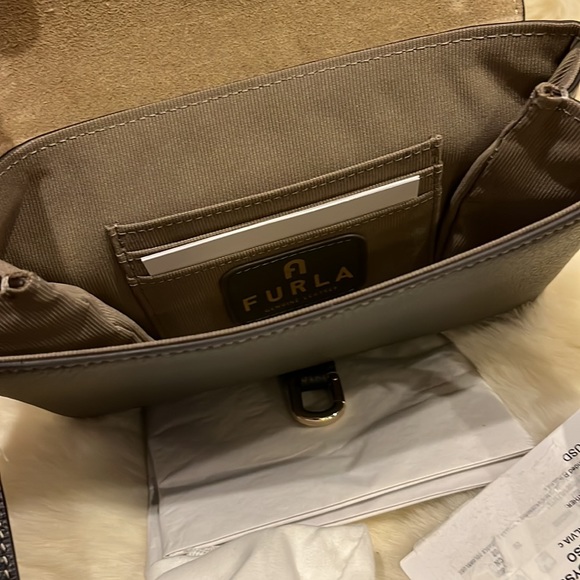 New Furla Narciso two tone leather crossbody bag - Picture 7 of 8